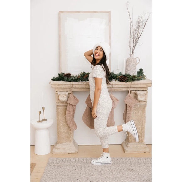 Mae Romper in Ivory Lola Leopard in VARIOUS SIZES - Picture 1 of 7